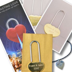Love lock bundle including matching pendant